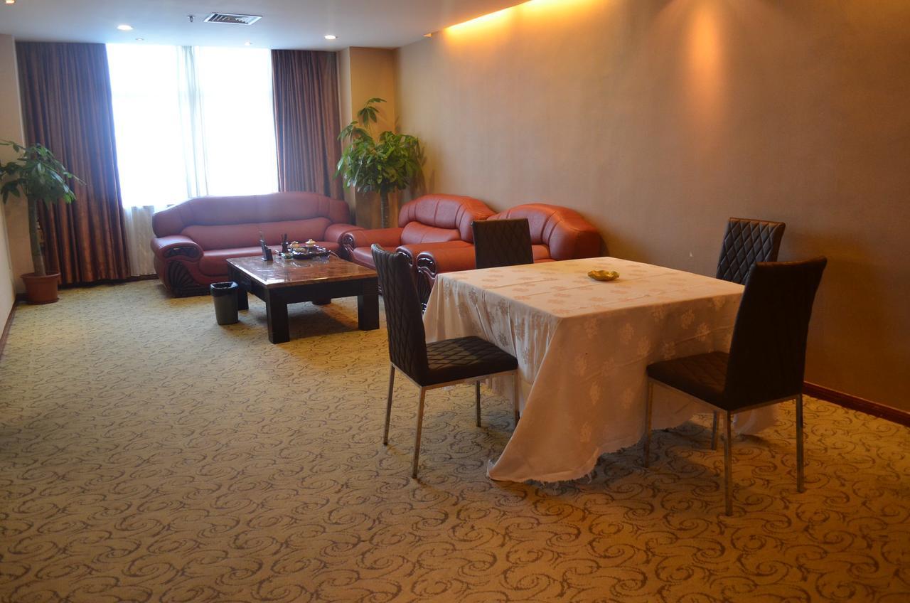 Tianhao Hotel Guangzhou Exterior foto